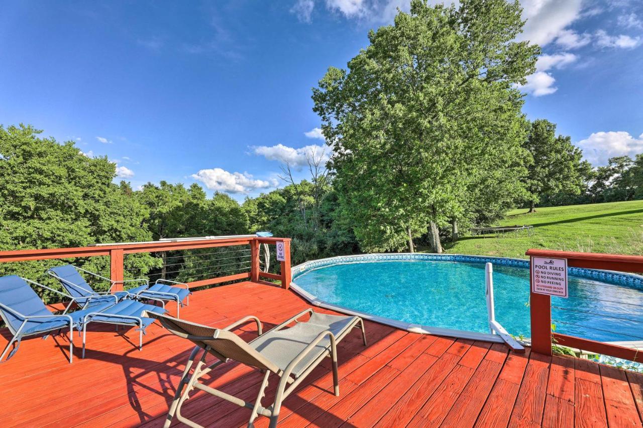 Williamstown Gem With Private Pool And Hot Tub! Villa Exterior photo